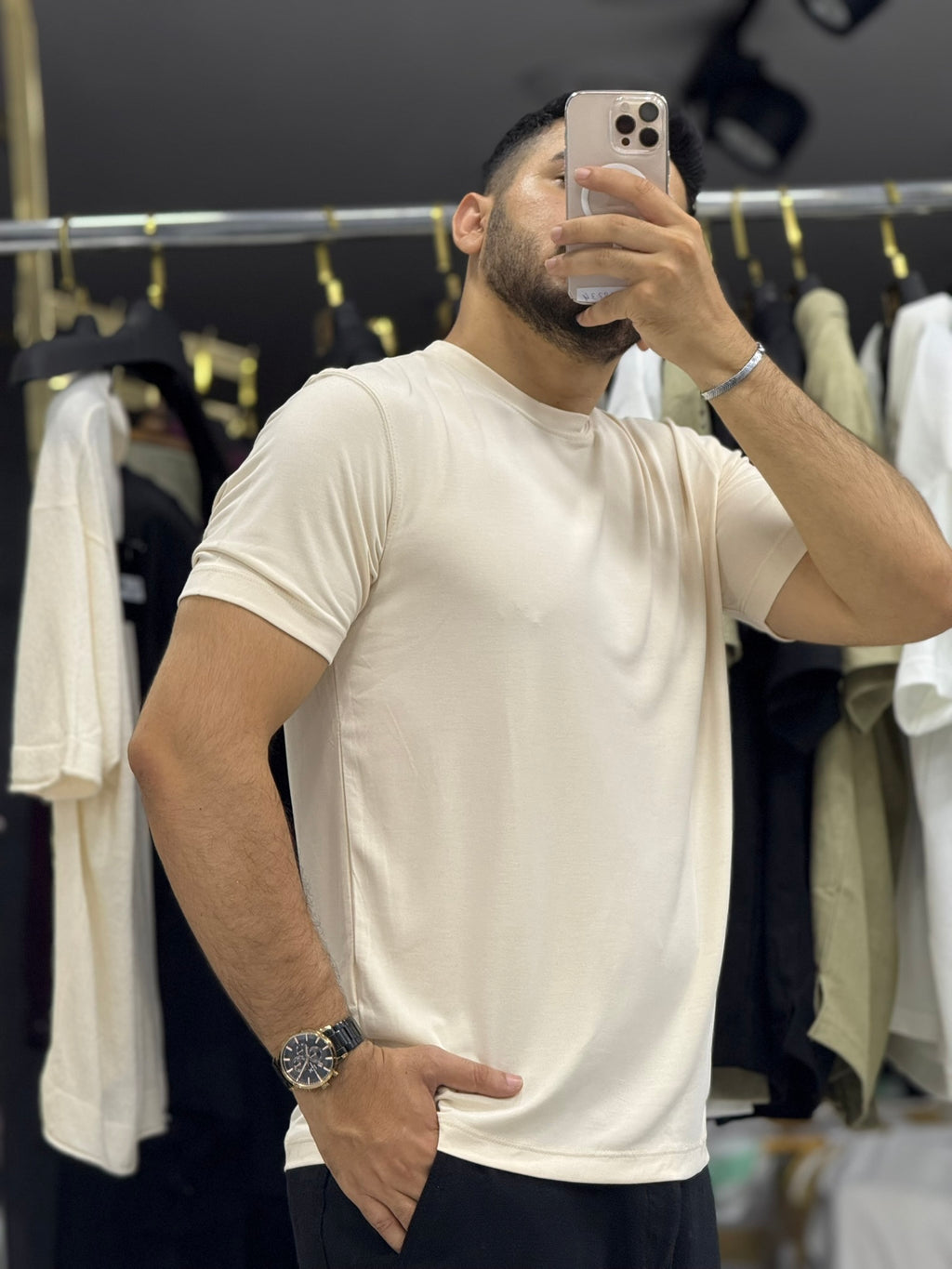 Şıklığın ve Konforun Adı: Bej  T-Shirt